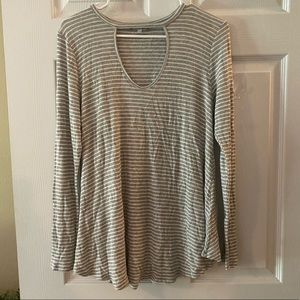 Charlotte Russe Gray & White Long Sleeved Top